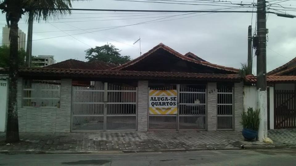 Hostel Do Valdemar Praia Grande  Exteriör bild